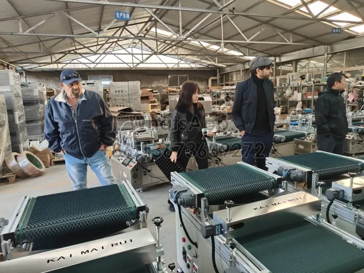 Aperçu de l'usine de machines à semis de pépinière